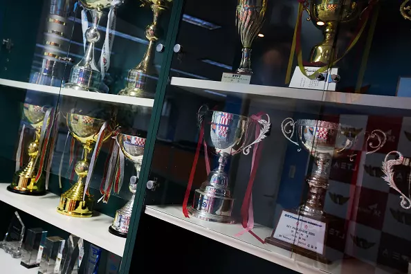 How MOBAs eSports Came Back from The Dead