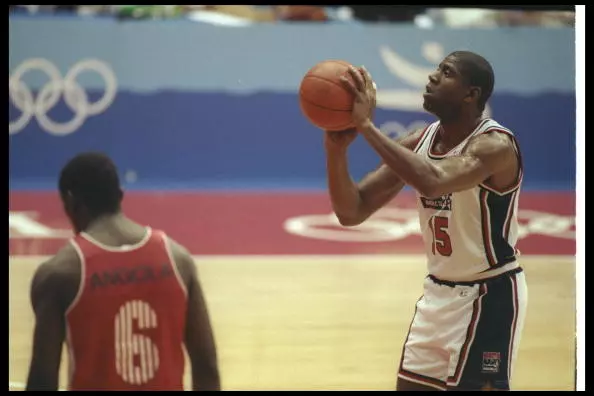 Magic Johnson Replica Build - Johnson attempting a shot