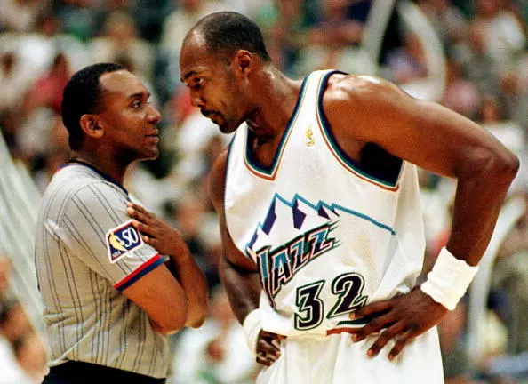Karl Malone build: Malone talking to a referee